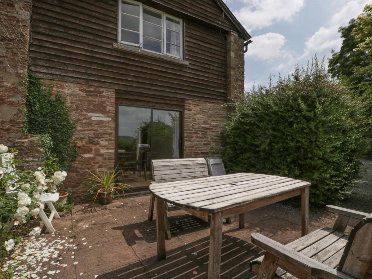 Wheelbarrow Cottage Stoke Prior  Exterior foto